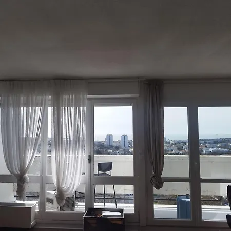 Grand Vue Apartment